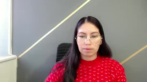 KATY online show from December 4, 11:02 am