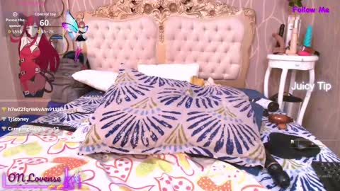 Snapshot of katybrowns chatting on September 19, 12:15 am KATY online show from September 19, 12:15 am
