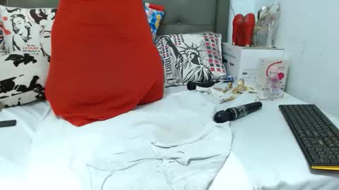 Snapshot of katysquirtdirty69 chatting on September 15, 11:44 am Katy online show from September 15, 11:44 am