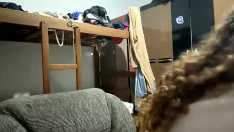 kaumartinez online show from September 16, 2:02 am