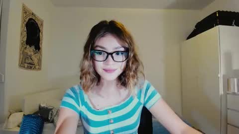 Snapshot of kawa_ka chatting on October 25, 12:00 am kawa_ka online show from October 25, 12:00 am