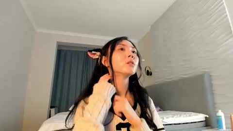 kawai_mai online show from October 11, 2:22 pm