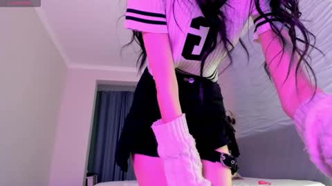 kawai_mai online show from October 17, 2:32 pm