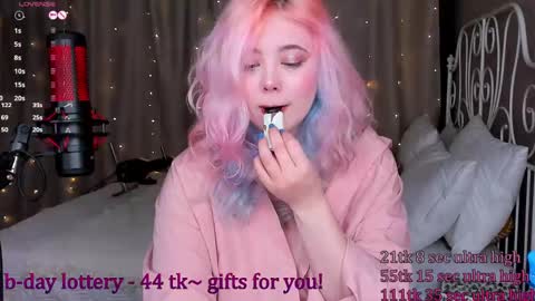 Snapshot of kawaii_yuki chatting on February 28, 11:58 am Yuki online show from February 28, 11:58 am