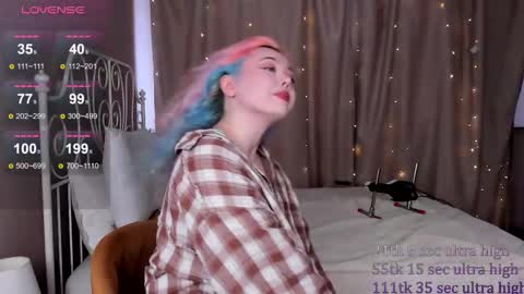 Snapshot of kawaii_yuki chatting on February 22, 8:50 am Yuki online show from February 22, 8:50 am