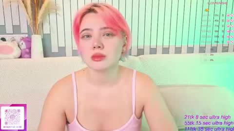 Snapshot of kawaii_yuki chatting on October 4, 5:05 am Yuki online show from October 4, 5:05 am