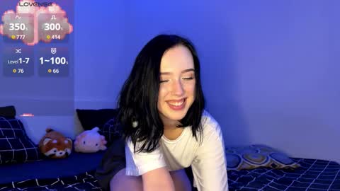 KayaNorth online show from November 19, 8:40 pm