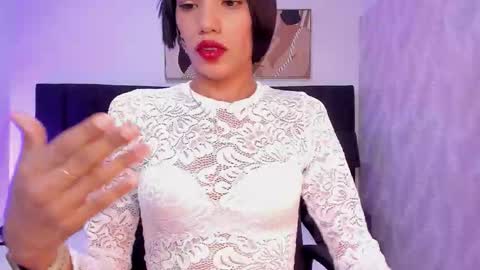 Snapshot of kayla_adams chatting on October 2, 11:53 am Kayla online show from October 2, 11:53 am