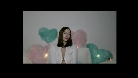 kayla online show from May 8, 6:57 pm
