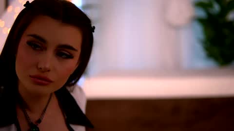 kaylabray online show from April 7, 4:47 am