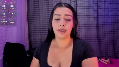 Snapshot of kayleemorales chatting on September 18, 3:49 pm Kaylee online show from September 18, 3:49 pm
