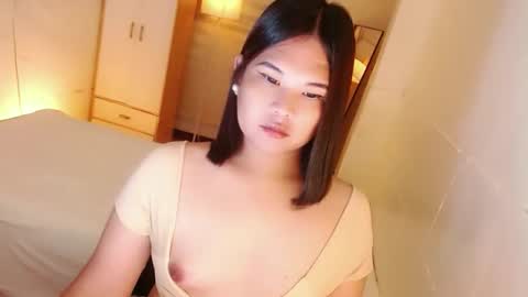 Y O U R        F U T U R E       K A Y L E E  online show from September 11, 9:27 pm