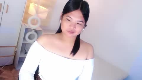 Y O U R        F U T U R E       K A Y L E E  online show from April 7, 10:12 pm