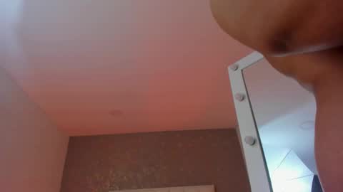 kayliebrooks online show from November 21, 6:28 pm