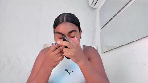 Kayna online show from March 21, 7:07 pm