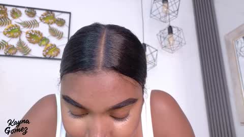 Kayna online show from January 10, 7:30 pm