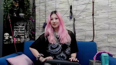 Miss Kazia online show from February 24, 2:30 am