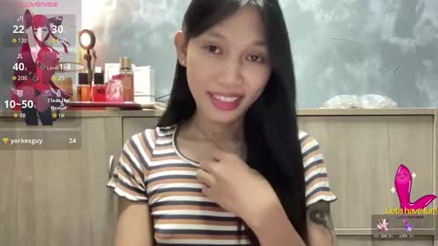 Its me Cora online show from October 3, 4:54 am