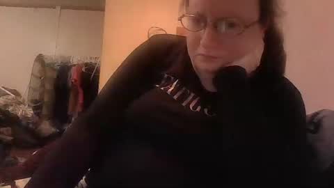 kcandler27 online show from November 25, 6:56 am