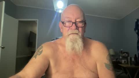 kcbace61760 online show from April 25, 11:46 pm