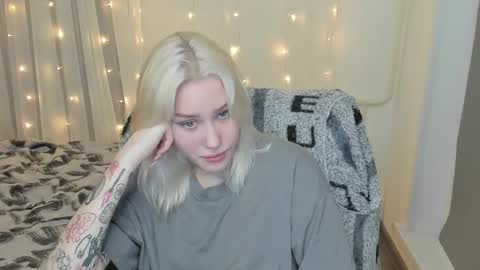 Seb Polly Roxy Jonny online show from February 12, 4:55 pm