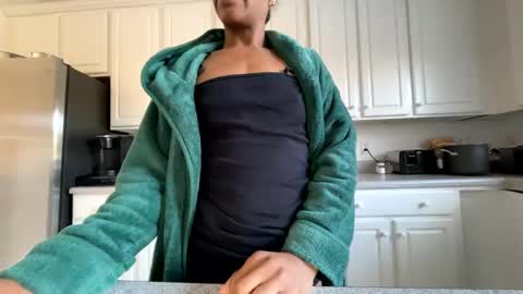 Keephimcum69me online show from January 12, 3:03 pm