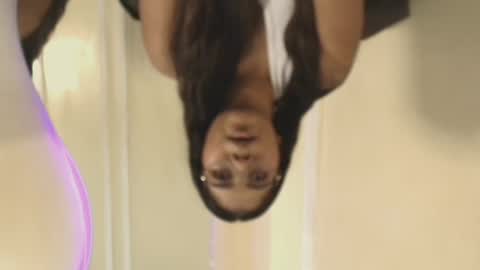Snapshot of keila_hott20 chatting on October 6, 12:23 pm keila online show from October 6, 12:23 pm