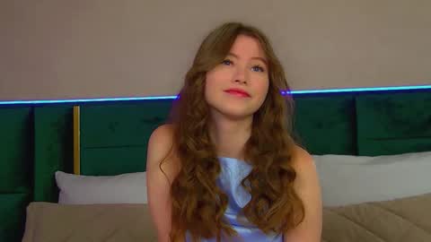 Keira online show from September 28, 6:11 am