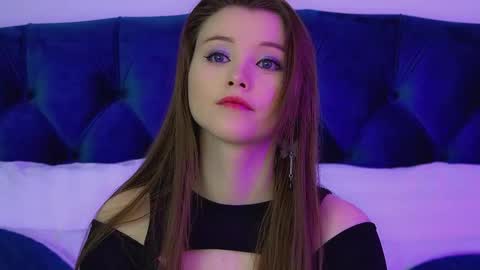 Keira online show from February 1, 6:10 am