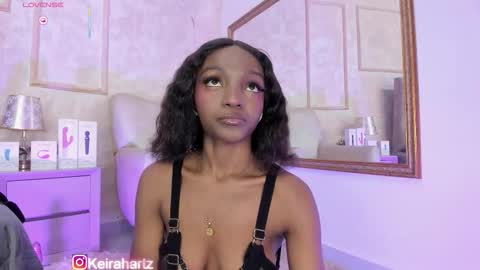 Snapshot of keirahartz chatting on October 19, 3:44 am keirahartz online show from October 19, 3:44 am