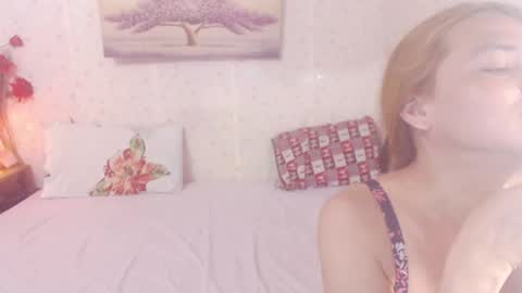 Snapshot of kekemistress chatting on October 20, 2:16 am Mistress online show from October 20, 2:16 am