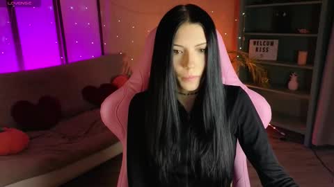 Kelly online show from March 28, 5:42 am