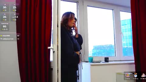 Kelly online show from November 27, 1:30 pm