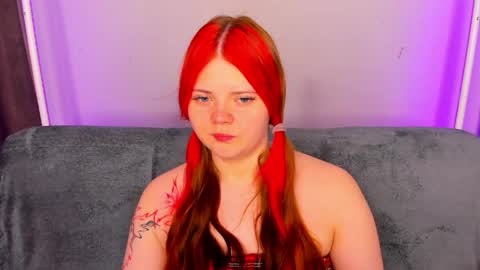 Kellyfiery online show from May 7, 7:04 am