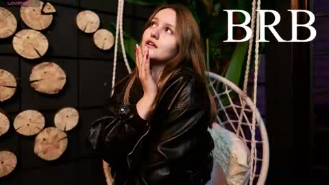 kelly online show from November 30, 9:16 am