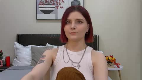 Kelly Stoneys online show from November 24, 7:07 am