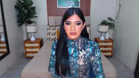 Snapshot of kelsie_silva chatting on October 16, 12:32 am kelsie_silva online show from October 16, 12:32 am