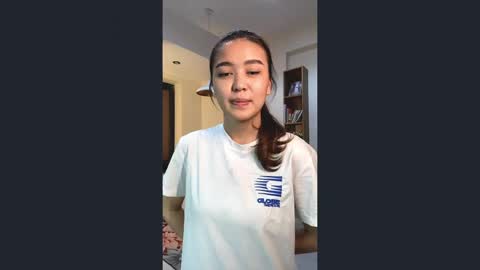 Luna online show from April 15, 5:16 pm