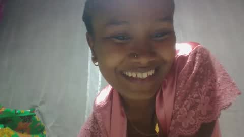 kelyhondra online show from February 2, 7:54 pm