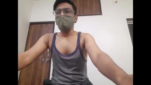 ken771 online show from February 2, 8:30 pm