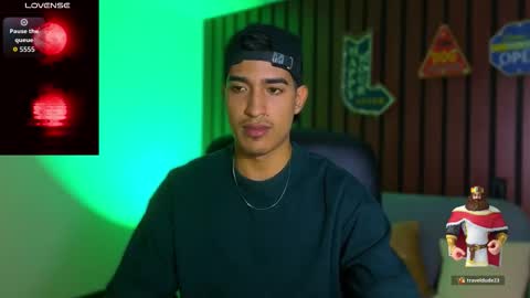 ken_blaker online show from October 30, 11:44 am