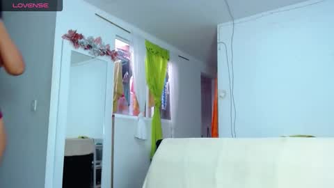 kendall online show from March 12, 11:58 am