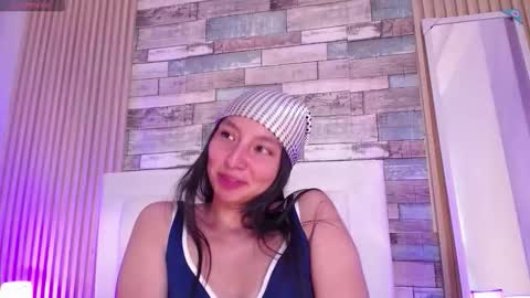 kendall_saenz online show from February 2, 8:05 pm