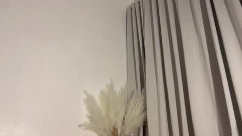 kendall_sue online show from November 5, 5:04 pm