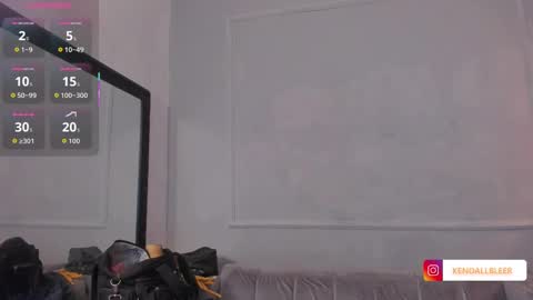 kendallbleer online show from September 26, 11:51 am