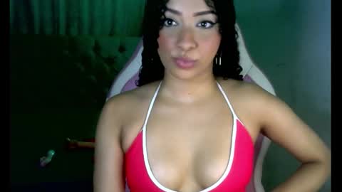 Snapshot of kendallrush2 chatting on September 23, 6:40 am  Kendall Rush online show from September 23, 6:40 am