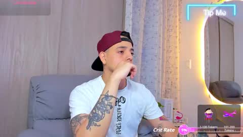 Snapshot of kendel_dimitri chatting on October 1, 4:11 am kendel_dimitri online show from October 1, 4:11 am