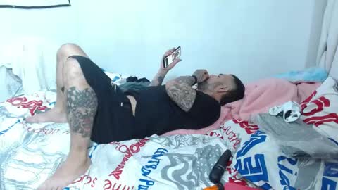 Kendra And Miller online show from April 13, 10:03 pm