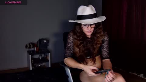 Kendra online show from February 19, 5:05 am