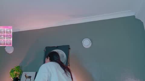 Kendra  online show from October 15, 10:16 am